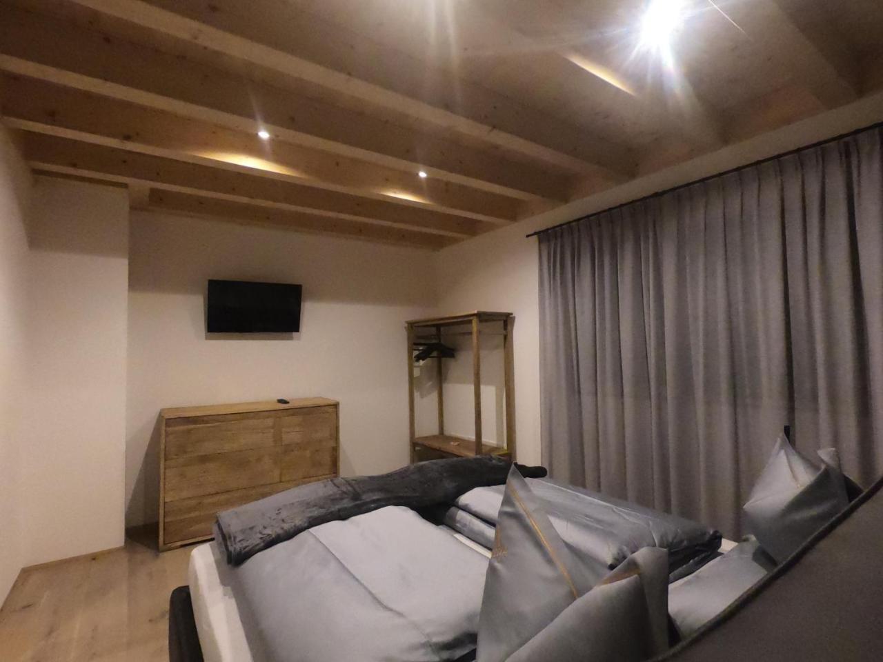 Antonya Apartments Schenna Zewnętrze zdjęcie